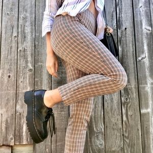 mid rise plaid slacks 🦷 a staple for punk, preppy, n light academia looks!